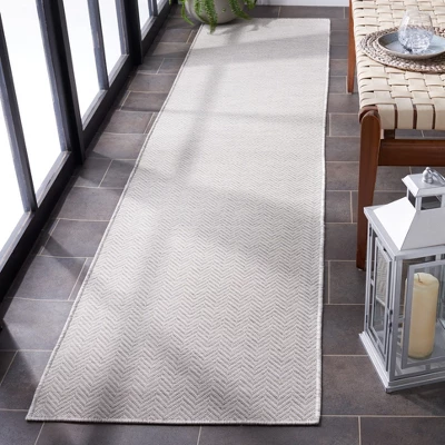 Hampton HTN233 Power Loomed Indoor/Outdoor Area Rug - Safavieh 4 Hampton HTN233 Power Loomed Indoor/Outdoor Area Rug - Safavieh - Image 2