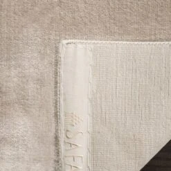 Gregory Solid Area Rug - Safavieh -Safavieh GUEST 152e697e 7e5f 4c07 9363 455ab75d8aa6