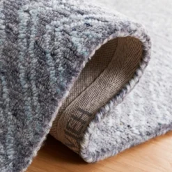 Abstract ABT146 Hand Tufted Area Rug - Safavieh -Safavieh GUEST 35f4f232 d097 48f7 a7b9 71e75d8871e0