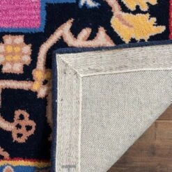 Lombardy Floral Tufted Accent Rug - Safavieh -Safavieh GUEST 40a8474b f170 453b ae55 ad8780de52e4