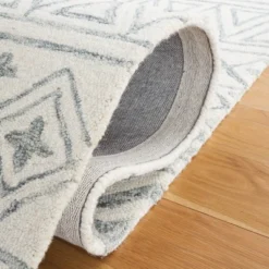 Metro MET353 Hand Tufted Area Rug - Safavieh -Safavieh GUEST 46ce73d5 3a98 4916 b006 5416565f5b71