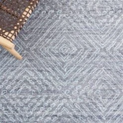 Abstract ABT146 Hand Tufted Area Rug - Safavieh -Safavieh GUEST 4f74684c 2842 4f75 84a3 5f032f8638c9