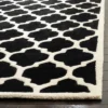 Olga Quatrefoil Design Tufted Accent Rug - Safavieh -Safavieh GUEST 58dba339 54d0 4b48 a75a aca1c28ac668