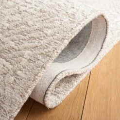 Metro MET905 Hand Tufted Area Rug - Safavieh 10 Metro MET905 Hand Tufted Area Rug - Safavieh -Safavieh GUEST 7315f28a cc51 4bde 9d01 998961c706de