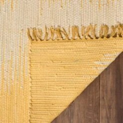 Brooke Woven And Flatweave Rug - Safavieh -Safavieh GUEST 8ee12f17 bc12 4d64 8871 668632f9daac