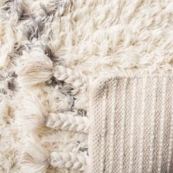 Casablanca CSB951 Hand Tufted Area Rug - Safavieh 11 Casablanca CSB951 Hand Tufted Area Rug - Safavieh -Safavieh GUEST a14a36b4 39cc 4f4b ac71 22548ed7e6e8