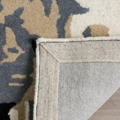 Forrest Splatter Accent Rug - Safavieh -Safavieh GUEST bf7e5e59 66ba 4038 93aa 43cb84e8a948