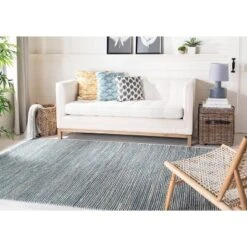 Bernadine Solid Area Rug - Safavieh -Safavieh GUEST c6a7cadb 0fb9 43a4 ae17 fde333637a89