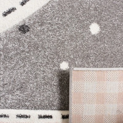 Carousel Kids CRK154 Power Loomed Area Rug - Safavieh 7 Carousel Kids CRK154 Power Loomed Area Rug - Safavieh - Image 5