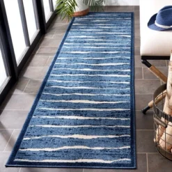 Cottage COT947 Power Loomed Area Rug - Safavieh