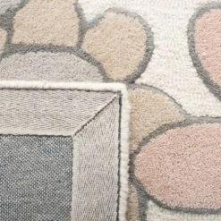 Safavieh Kids SFK923 Hand Tufted Area Rug - Safavieh -Safavieh GUEST e9da0e0e 1d64 426a 9ca0 9b57ea8a78a9